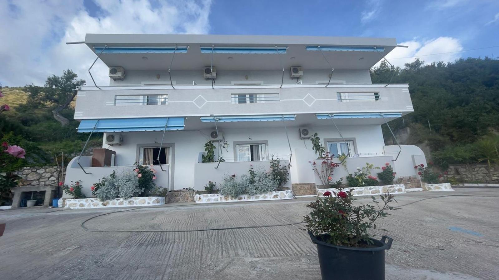 Blerta Apartments Borsh Exterior photo
